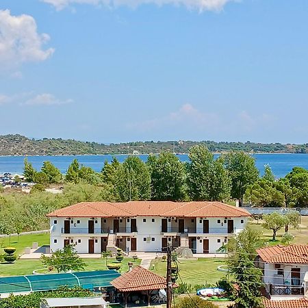 Anna Dani Apartments Вурвуру Екстер'єр фото