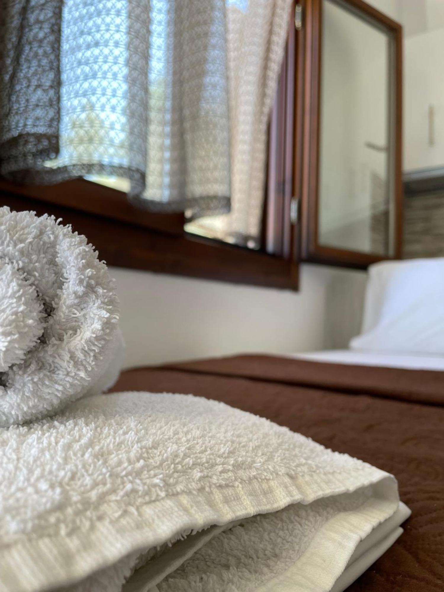 Anna Dani Apartments Вурвуру Екстер'єр фото