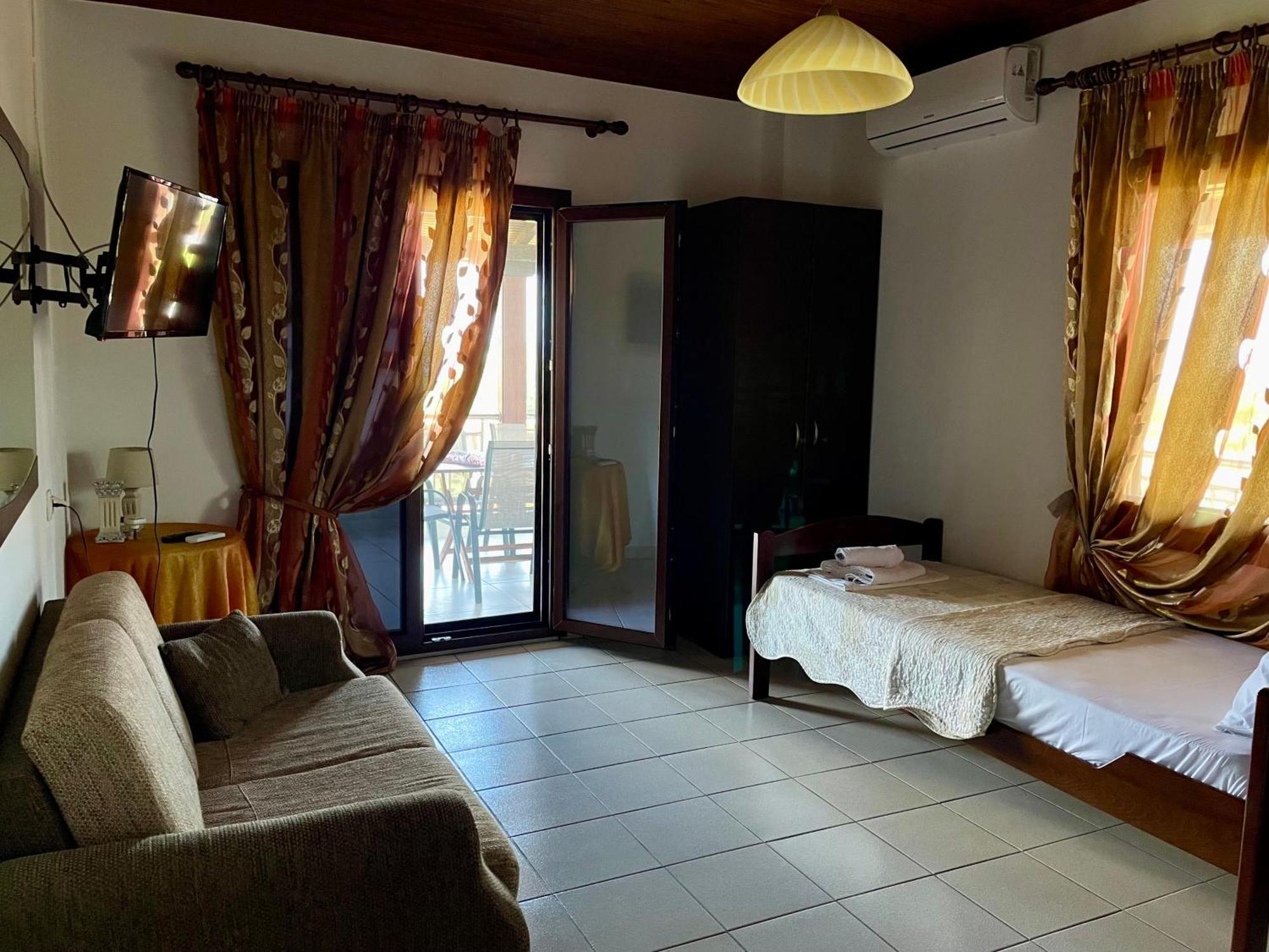 Anna Dani Apartments Вурвуру Екстер'єр фото